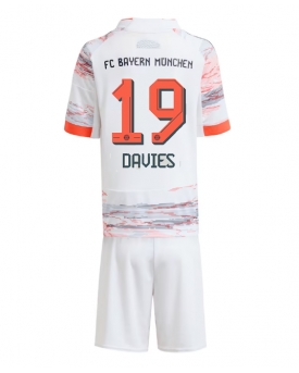 Bayern Munich Alphonso Davies #19 Maglia Gara Trasferta Repliche 2025-26 Bambino Maniche Corte